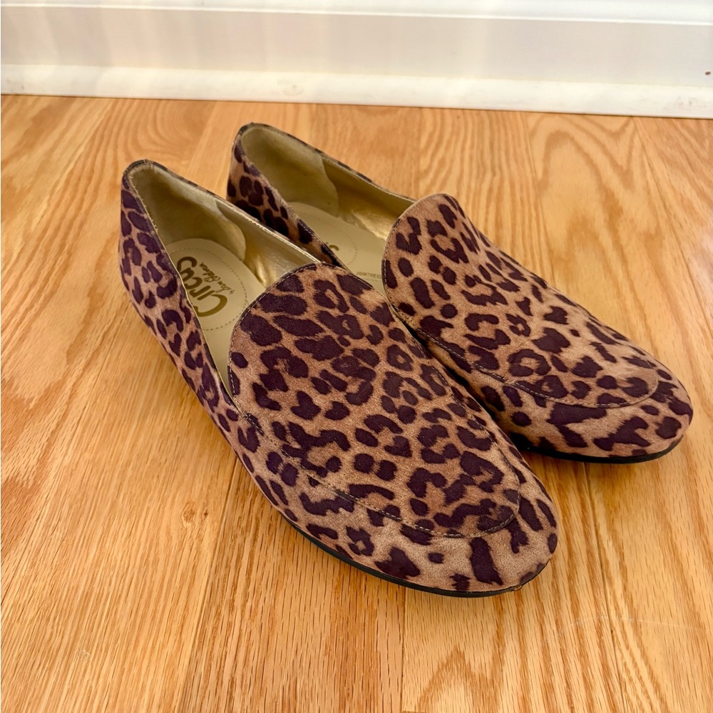 Circus by Sam Edelman Leopard Print Loafers EUC Sz 9.5